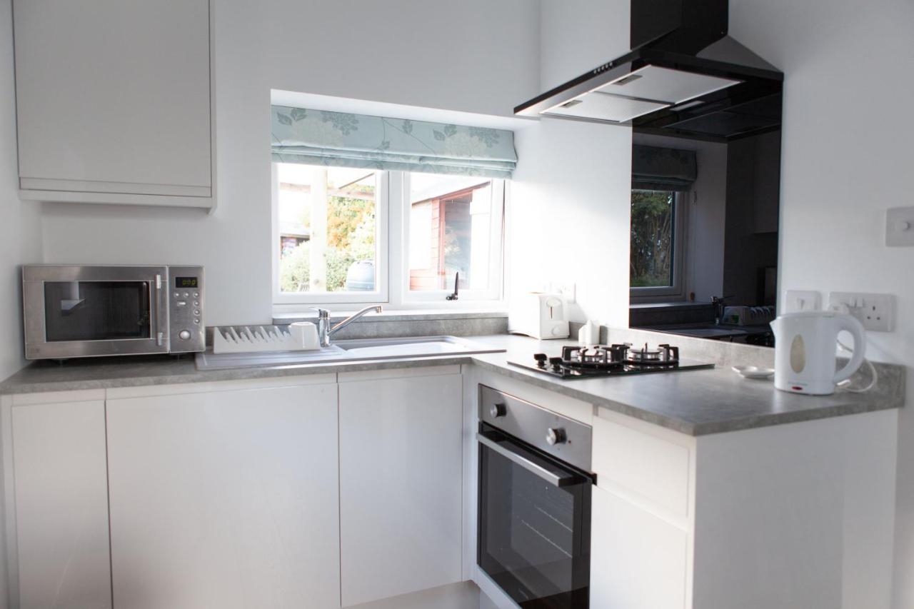 Whitegate  Elm Cottage Touring Park מראה חיצוני תמונה