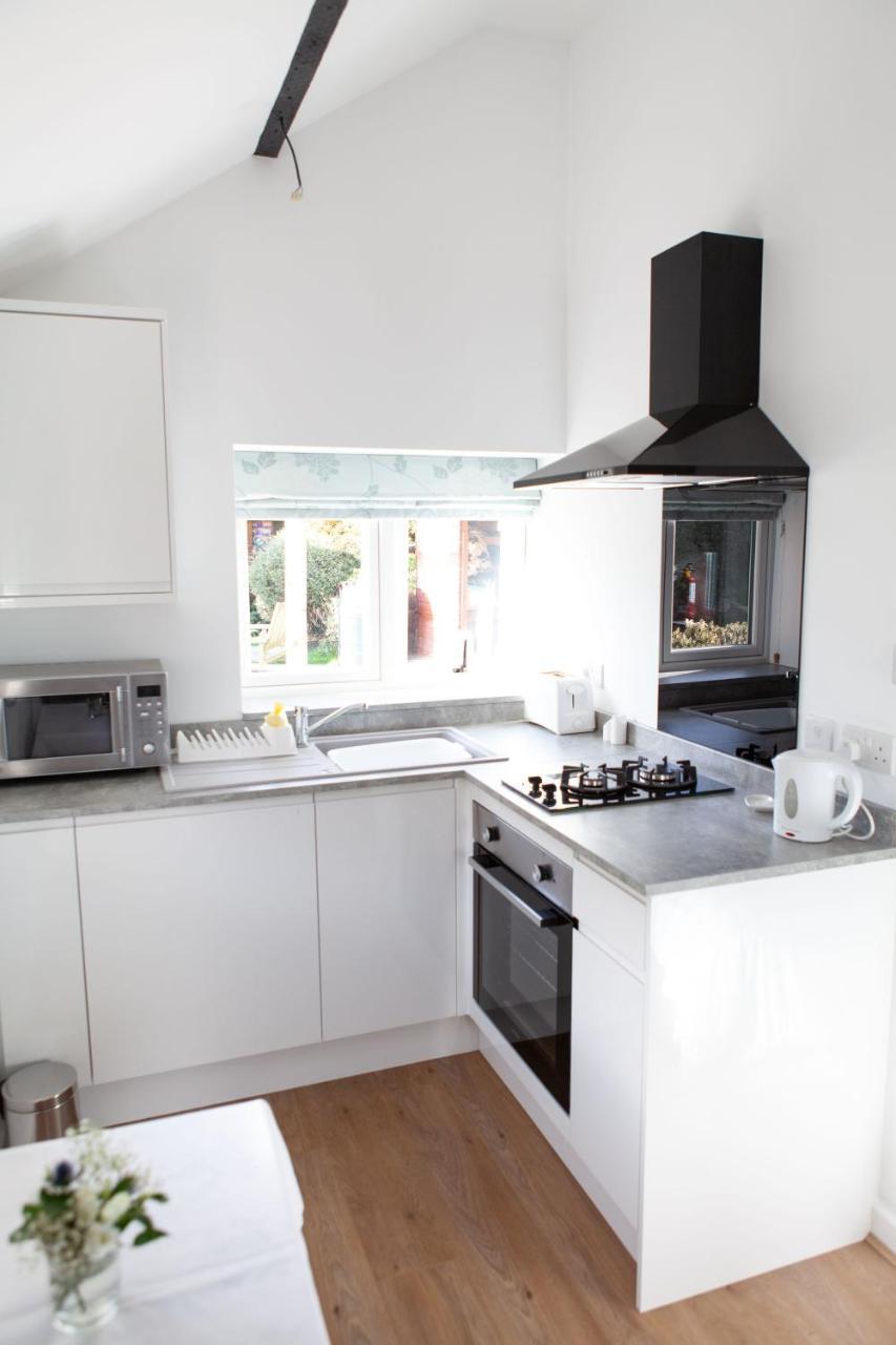 Whitegate  Elm Cottage Touring Park מראה חיצוני תמונה